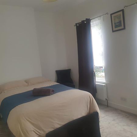 Salisbury Silver Villa Southend-on-Sea Exterior photo