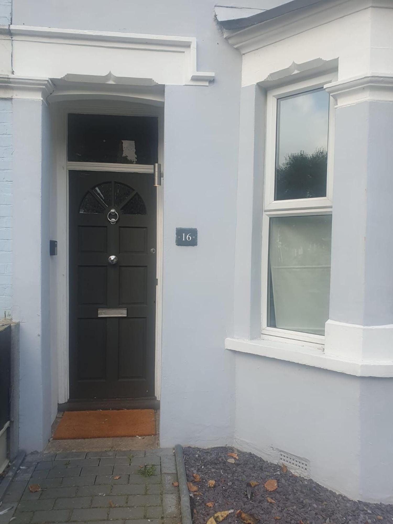 Salisbury Silver Villa Southend-on-Sea Exterior photo